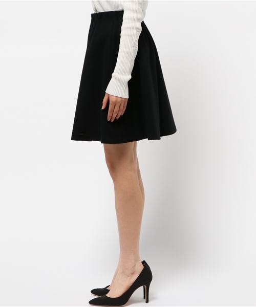 BLUE LABEL CRESTBRIDGE(ブルーレーベルクレストブリッジ)の「ビーバーメルトン ゴムギャザースカート(スカート・レディース・ベージュ/ピンク/ブラック・36/38)」の5枚目の写真