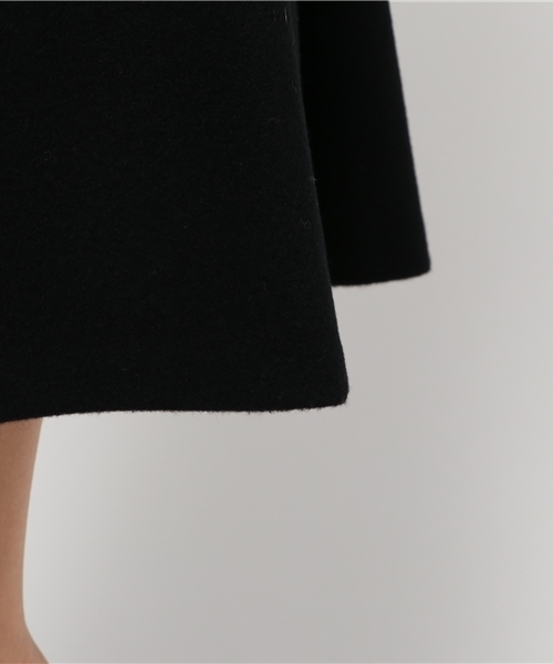 BLUE LABEL CRESTBRIDGE(ブルーレーベルクレストブリッジ)の「ビーバーメルトン ゴムギャザースカート(スカート・レディース・ベージュ/ピンク/ブラック・36/38)」の8枚目の写真