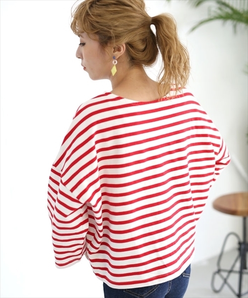 select MOCA（セレクトモカ）の「上質なカリフォルニアコットン素材◆2wayボーダービックシルエットドルマンスリーブ七分袖カットソー（Tシャツ/カットソー・レディース・ブラック/レッド/ブルー・FREE）」の10枚目の写真