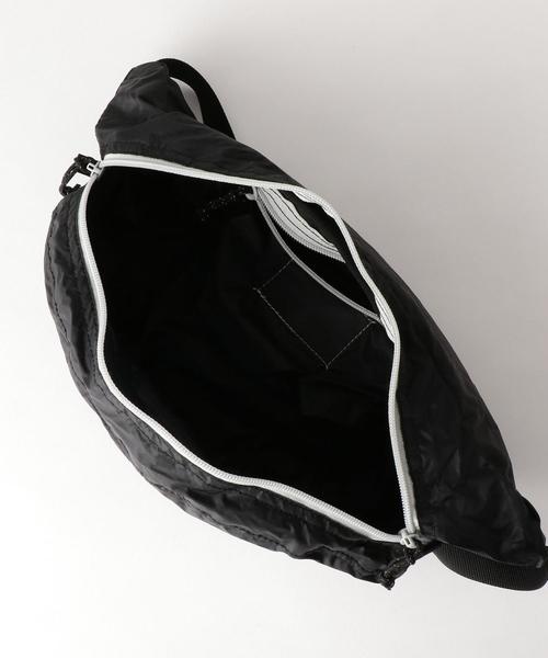 GREGORY(グレゴリー)の「GREGORY(グレゴリー) TAIL RUNNER LT(ボディバッグ/ウエストポーチ・メンズ・グレー/ロイヤルブルー/ブラック・FREE)」の8枚目の写真