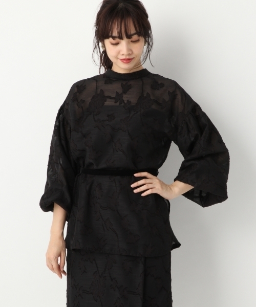 A part by（アパートバイ）の「カットJQDハナガラブラウス　776478 （シャツ/ブラウス・レディース・ブラック/オフホワイト・FREE）」の2枚目の写真