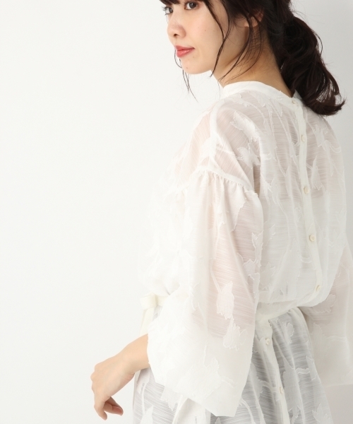 A part by（アパートバイ）の「カットJQDハナガラブラウス　776478 （シャツ/ブラウス・レディース・ブラック/オフホワイト・FREE）」の20枚目の写真