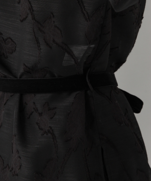 A part by（アパートバイ）の「カットJQDハナガラブラウス　776478 （シャツ/ブラウス・レディース・ブラック/オフホワイト・FREE）」の19枚目の写真