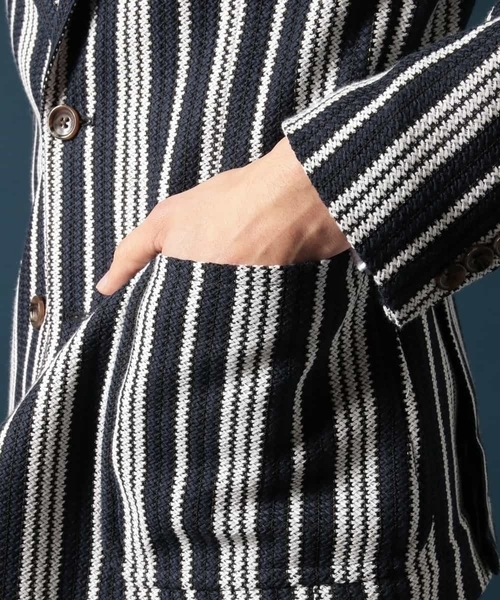 MICHEL KLEIN HOMME (ミッシェルクランオム)の「残りわずか!【オンライン限定プライス】ジャケット(ノクターンストライプ)(テーラードジャケット・メンズ・ネイビー・MEDIUM/LARGE/SMALL/X-LARGE/XX-LARGE)」の5枚目の写真