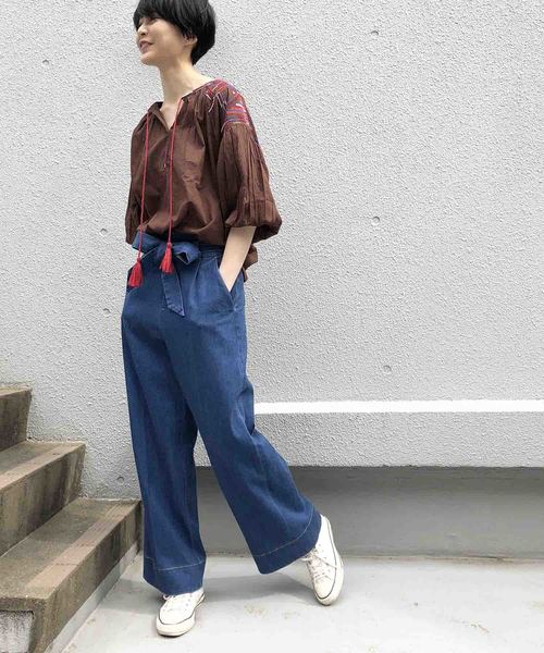 PICCIN（ピッチン）の「【WEB限定】カラフルエスニック刺繍ブラウス（シャツ/ブラウス・レディース・ネイビー/ブラウン/オフホワイト・MEDIUM）」の20枚目の写真