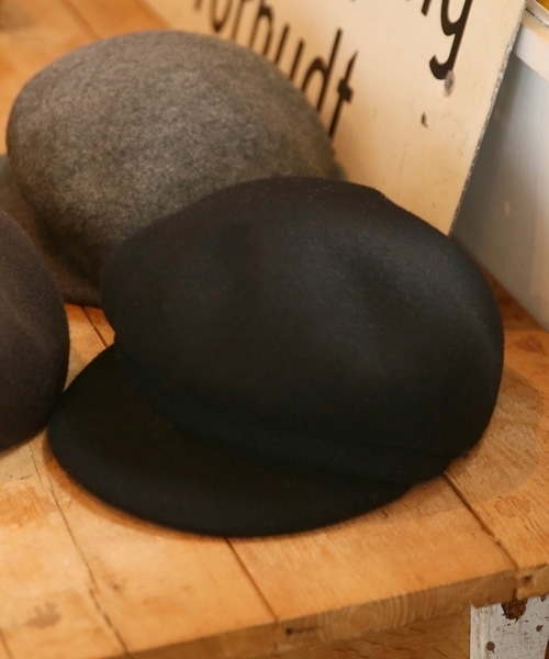 LOWRYS FARM（ローリーズファーム）の「１８ＦＷフェルトキャスケット　800839（キャスケット・レディース・ブラック/グレー/ブラウン/ベージュ・FREE）」の2枚目の写真