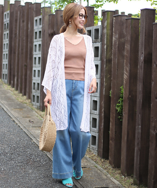 Bab Bou Jeloud（バブブージュルード）の「≪秋まで着れる≫ラメクロシェロングカーディガン（カーディガン/ボレロ・レディース・ブラック/オフホワイト/ピンク・FREE）」の4枚目の写真