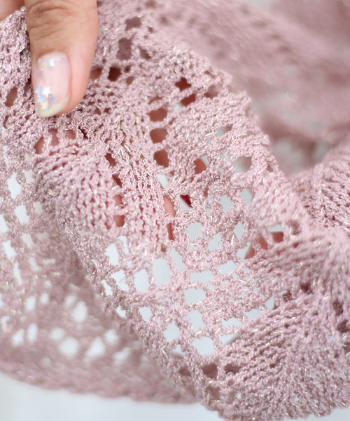 Bab Bou Jeloud（バブブージュルード）の「≪秋まで着れる≫ラメクロシェロングカーディガン（カーディガン/ボレロ・レディース・ブラック/オフホワイト/ピンク・FREE）」の17枚目の写真