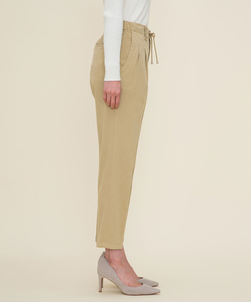 Moname（モナーム）の「ペグトップ イージーパンツ（その他パンツ・レディース・ブラック/ベージュ/カーキ/アイボリー/ネイビー・S/M/XS）」の14枚目の写真