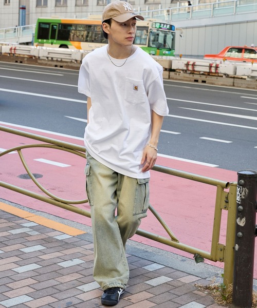 Carhartt ブラックジャケット Mサイズ Carhartt ブラックジャケット フロントポケット付き