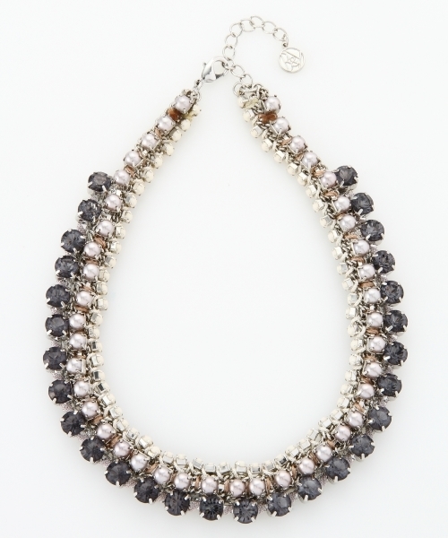 BEAUTY&YOUTH UNITED ARROWS(ビューティーアンドユースユナイテッドアローズ)の「BYMC パールモチーフ×ビジュー ショートネックレス2§ ◆(ネックレス・レディース・シルバー・フリー)」の1枚目の写真