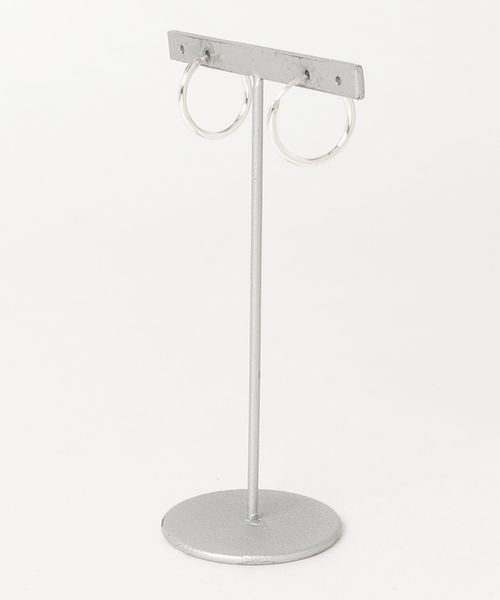 Fun & Daily(ファンアンドデイリー)の「F&D : silver925 フープピアス 18mm(ピアス(両耳用)・レディース・シルバー・FREE)」の2枚目の写真