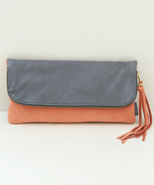 Another Edition（アナザーエディション）の「AE×Beaure Bi-color CLT　Я（クラッチバッグ・レディース・ライトブルー/ライトピンク・フリー）」の10枚目の写真