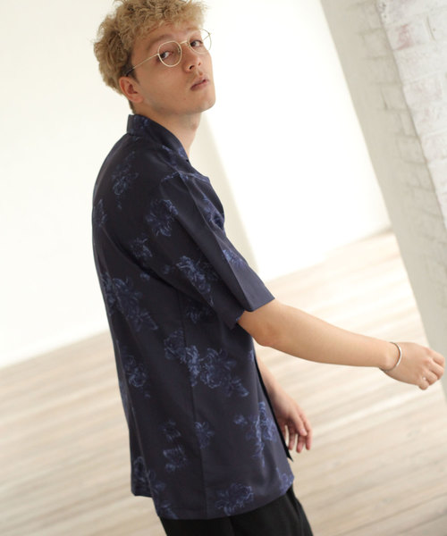 Nilway(ニルウェイ)の「【Nilway】 転写プリントオープンカラーシャツ/アロハシャツ(シャツ/ブラウス)」|ブラック系その他