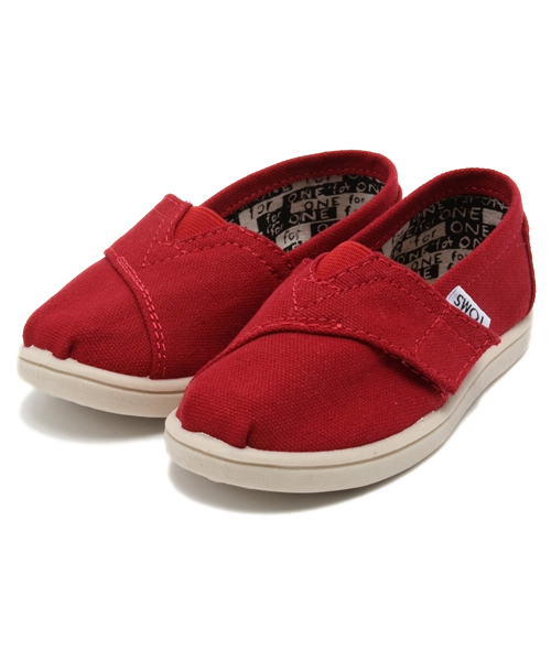 TOMS(トムス)の「ベビー キッズ トムス タイニー クラシック TOMS TINY-ORIGINAL CLASSICS Canvas(スニーカー・キッズ・ブラック/ネイビー/ブラウン/レッド/オフホワイト/ピンク・12cm/15cm/14cm/16cm/17cm/13cm)」の6枚目の写真