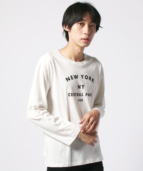 SHISKY(シスキー)の「ロゴプリントBIGクルーネックTシャツ(Tシャツ/カットソー・メンズ・A/B/C/D/E/F/G/H/I/J/K/L/M/N/O/P/Q/R/S/T・M/L/XL)」の2枚目の写真