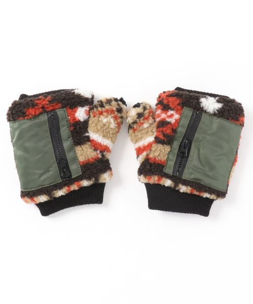 チャイハネ（チャイハネ）の「【チャイハネ】ファスナーポケット付きボアハーフグローブ（手袋・レディース・ブルー/ブラウン/オフホワイト・FREE）」の7枚目の写真