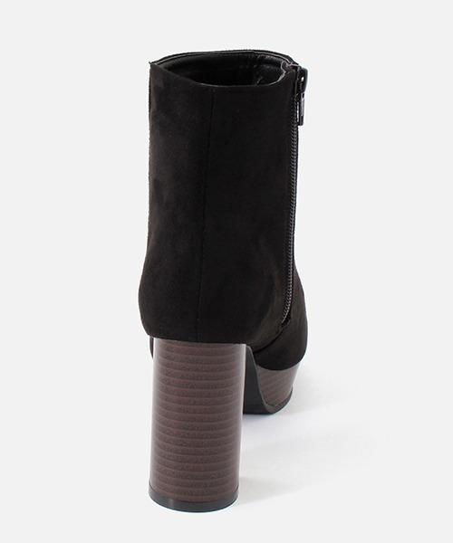 AZUL by moussy（アズールバイマウジー）の「CHUNKY HEEL BOOTS/チャンキーヒールブーツ（ブーツ・レディース・ダークブラック/ブラック・SMALL/MEDIUM/LARGE）」の4枚目の写真