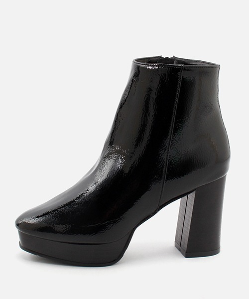 AZUL by moussy（アズールバイマウジー）の「CHUNKY HEEL BOOTS/チャンキーヒールブーツ（ブーツ・レディース・ダークブラック/ブラック・SMALL/MEDIUM/LARGE）」の8枚目の写真