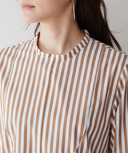 qualite（カリテ）の「ロングカフスシャツ（シャツ/ブラウス・レディース・オフホワイト/キャメル・38）」の11枚目の写真