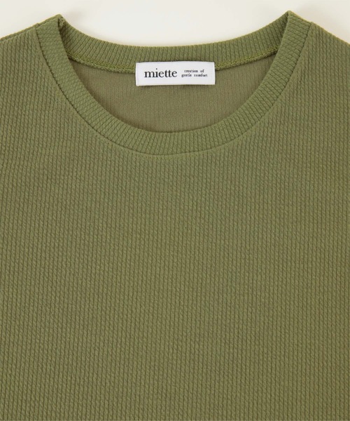 miette(ミエット)の「ベーシッククルーネックロングTシャツ(Tシャツ/カットソー・レディース・ブラック/オフホワイト/ライトブラウン/ライトカーキ・M)」の5枚目の写真