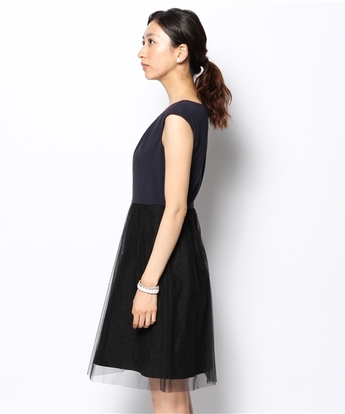 SHIPS（シップス）の「★★little black:ジャカード ノースリーブ ドレス（ワンピース・レディース・ベージュ/ブラック/ベージュ系その他/ダークブルー・36/38）」の6枚目の写真