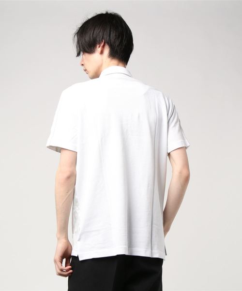 ARMANI EXCHANGE(アルマーニエクスチェンジ)の「【A|Xアルマーニ エクスチェンジ】フラワープリント 半袖ポロシャツ(ポロシャツ・メンズ・グレー/ネイビー・X-LARGE/MEDIUM/LARGE/SMALL/X-SMALL)」の4枚目の写真