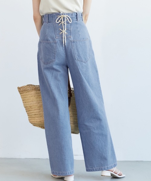 coca(coca)(コカ)の「後ろレースアップワイドパンツ(デニムパンツ・レディース・ホワイト/ライトブルー/ブルー/カーキ・ONE SIZE)」の3枚目の写真