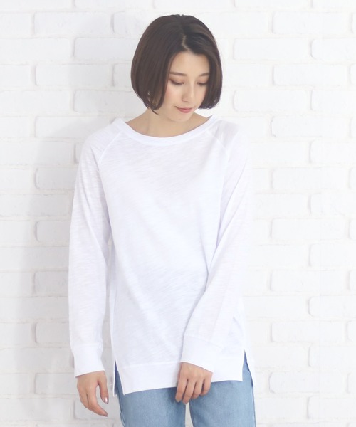 Amulet(アミュレット)の「スリットカットソー(Tシャツ/カットソー・レディース・グレー系その他/ピンク/イエロー/ブラック/ホワイト/ネイビー/グレー・M/L/XL)」の2枚目の写真