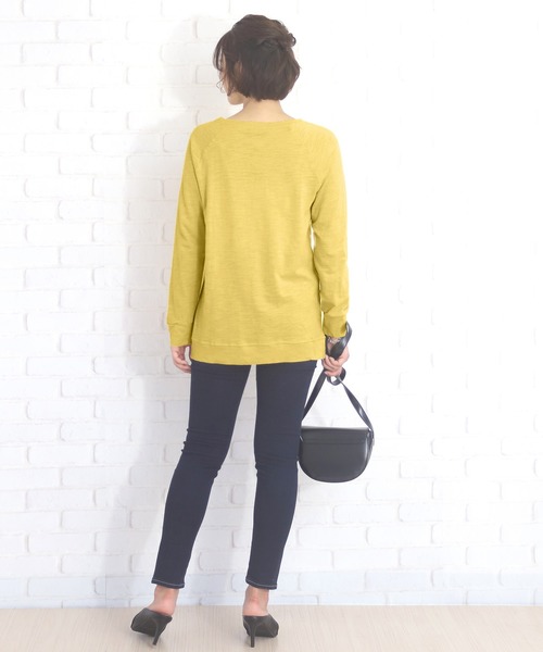 Amulet(アミュレット)の「スリットカットソー(Tシャツ/カットソー・レディース・グレー系その他/ピンク/イエロー/ブラック/ホワイト/ネイビー/グレー・M/L/XL)」の8枚目の写真