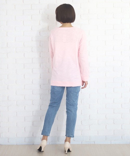 Amulet(アミュレット)の「スリットカットソー(Tシャツ/カットソー・レディース・グレー系その他/ピンク/イエロー/ブラック/ホワイト/ネイビー/グレー・M/L/XL)」の13枚目の写真