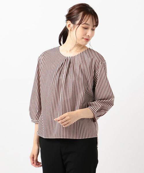 J.PRESS Ladies(J.プレス レディス)の「トリコットストライプ クルーネック カットソー(Tシャツ/カットソー・レディース・ベージュ系1/カーキ系1/ワイン系1・SMALL)」の1枚目の写真