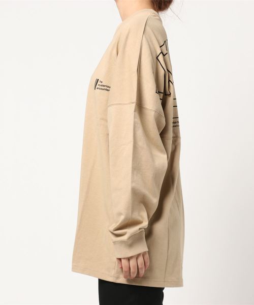 TRAP/U (トラップユー)の「【69】【TRAP/U】バックプリント長袖ドルマンTシャツ(Tシャツ/カットソー・レディース・ホワイト/ブラック/ベージュ・MEDIUM/LARGE)」の9枚目の写真