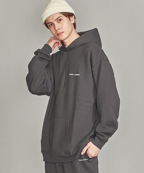 BEAUTY&YOUTH UNITED ARROWS（ビューティーアンドユースユナイテッドアローズ）の「【WEB限定】by FREEDOM STANDARD エアー ワイドフォルム パーカー（パーカー・メンズ・ダークグレー/ベージュ/ホワイト/ライトグレー/ケリー/ピンク/レッド/ワインレッド/ブラック/オリーブ/クリーム/ライトブルー・M/S/L）」の5枚目の写真