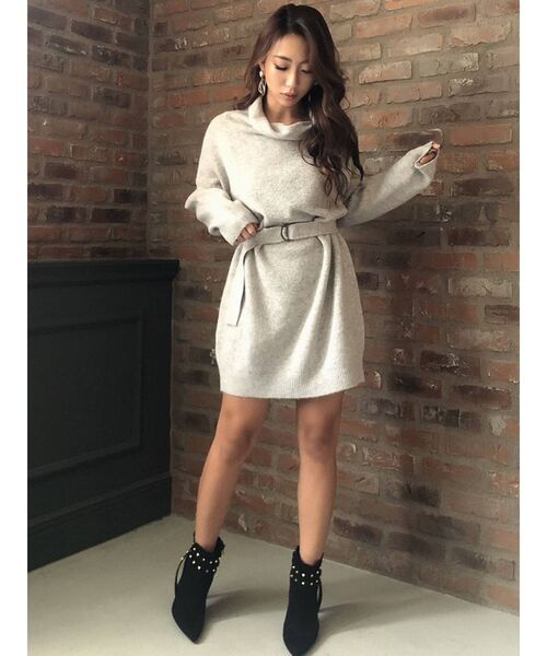 RESEXXY(リゼクシー)の「ウォームニットワンピース(ワンピース・レディース・ブラック/ベージュ/グレー/イエロー・FREE)」の5枚目の写真