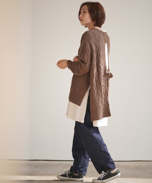 rps（アールピーエス）の「ＢＡＣＫリボンケーブルニットプルオーバー（ニット/セーター・レディース・ブラウン/オフホワイト/ラベンダー・M）」の10枚目の写真