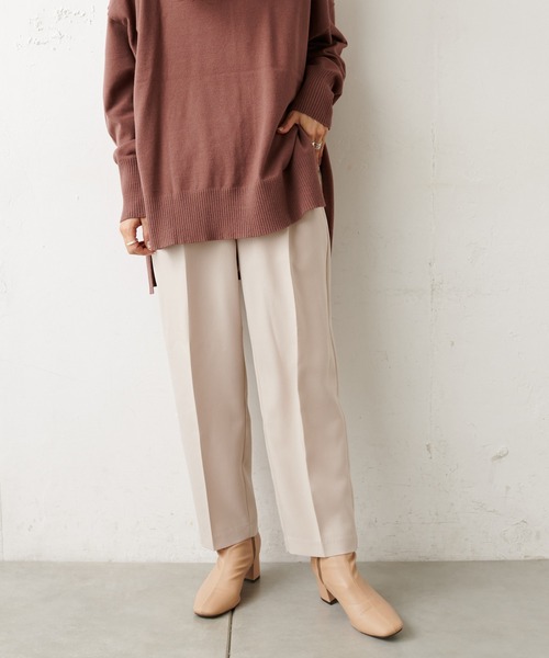 natural couture(ナチュラルクチュール)の「美シルエット微起毛テーパードパンツ Sサイズ(その他パンツ・レディース・ブラック/ブルー/マスタード/モカ/ライトベージュ/ピンク・SMALL)」の4枚目の写真