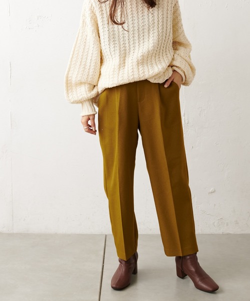 natural couture(ナチュラルクチュール)の「美シルエット微起毛テーパードパンツ Sサイズ(その他パンツ・レディース・ブラック/ブルー/マスタード/モカ/ライトベージュ/ピンク・SMALL)」の14枚目の写真
