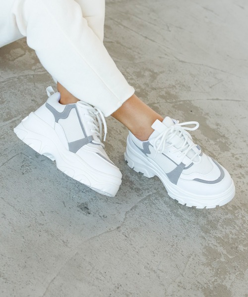 Auntie Rosa Holiday(アンティローザホリデー)の「ダッドスニーカー(スニーカー・レディース・ブラック/ホワイト/その他・LARGE/MEDIUM/SMALL)」の4枚目の写真