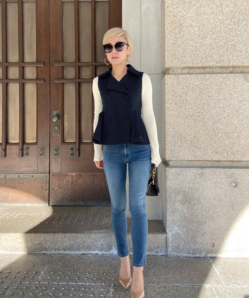 JENNE(ジェンヌ)の「ペプラムフレンチベスト(ベスト・レディース・ベージュ/ネイビー・SMALL/MEDIUM/LARGE)」の10枚目の写真