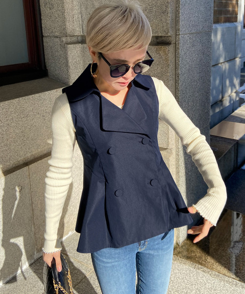 JENNE(ジェンヌ)の「ペプラムフレンチベスト(ベスト・レディース・ベージュ/ネイビー・SMALL/MEDIUM/LARGE)」の16枚目の写真
