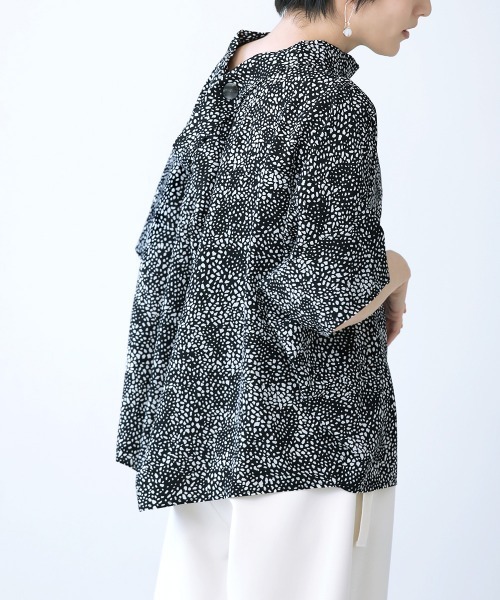 Bou Jeloud(ブージュルード)の「ロールネックドルマンブラウス(シャツ/ブラウス・レディース・A/B/C/ミント・38)」の16枚目の写真