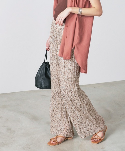 BONLECILL（ボンルシール）の「クリンクル シフォンジョーゼットフレアワイドパンツ（その他パンツ・レディース・ブラック/ベージュ/ブラウン/ベージュ系その他・FREE）」の7枚目の写真