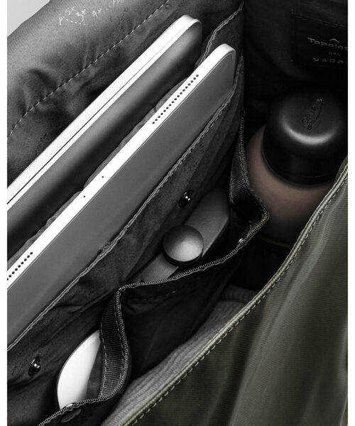 B:MING by BEAMS（ビーミングバイビームス）の「Topologie / Ransel Backpack（バックパック/リュック・メンズ・ブラック/オリーブ・ONE SIZE）」の6枚目の写真