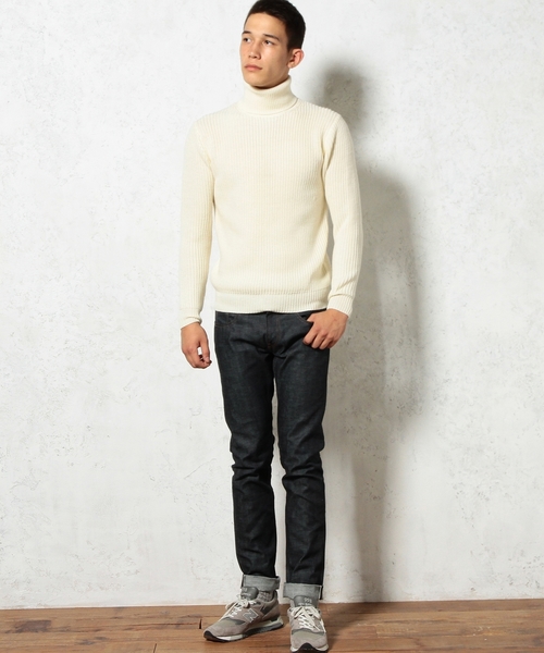 green label relaxing(グリーンレーベルリラクシング)の「MERCE/WOOL AZE タートルニット/N 5G ◆(ニット/セーター・メンズ・ホワイト/ネイビー・SMALL/LARGE/MEDIUM)」の5枚目の写真
