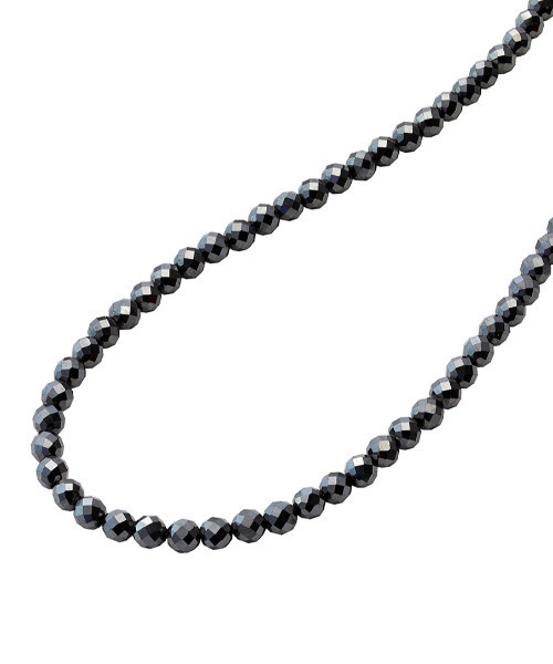 Colantotte（コラントッテ）の「Colantotte/コラントッテ 磁気ネックレス LUCE α ABARH01（ネックレス・メンズ・ブラック・M/L/LL）」の2枚目の写真