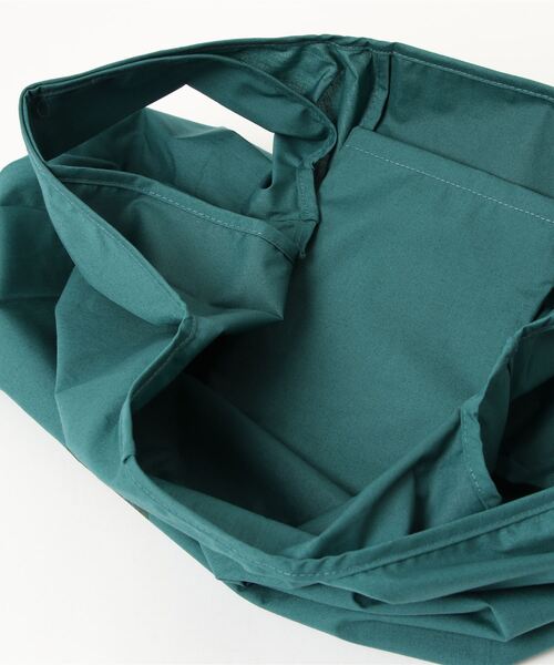 392 plusm(サンキューニプリュスエム)の「TC square bag S(エコバッグ/サブバッグ・レディース・ブラック/グリーン/ナチュラル/ライトパープル・FREE)」の8枚目の写真