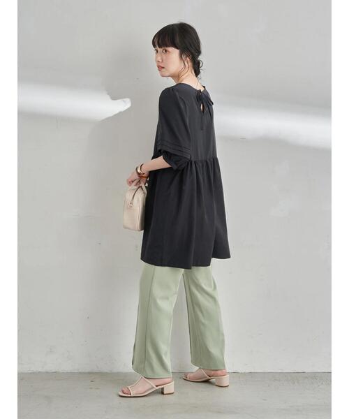 earth music&ecology（アースミュージックアンドエコロジー）の「フロントボタンセミフレアパンツ ＊（その他パンツ・レディース・ブラック/グリーン/ライトベージュ・S/M）」の18枚目の写真