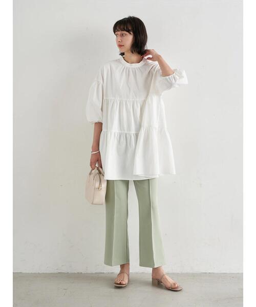 earth music&ecology（アースミュージックアンドエコロジー）の「フロントボタンセミフレアパンツ ＊（その他パンツ・レディース・ブラック/グリーン/ライトベージュ・S/M）」の21枚目の写真