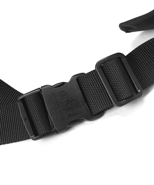 Manhattan Portage（マンハッタンポーテージ）の「Tillary Messenger Bag（メッセンジャーバッグ・メンズ・ブラック・MEDIUM）」の16枚目の写真